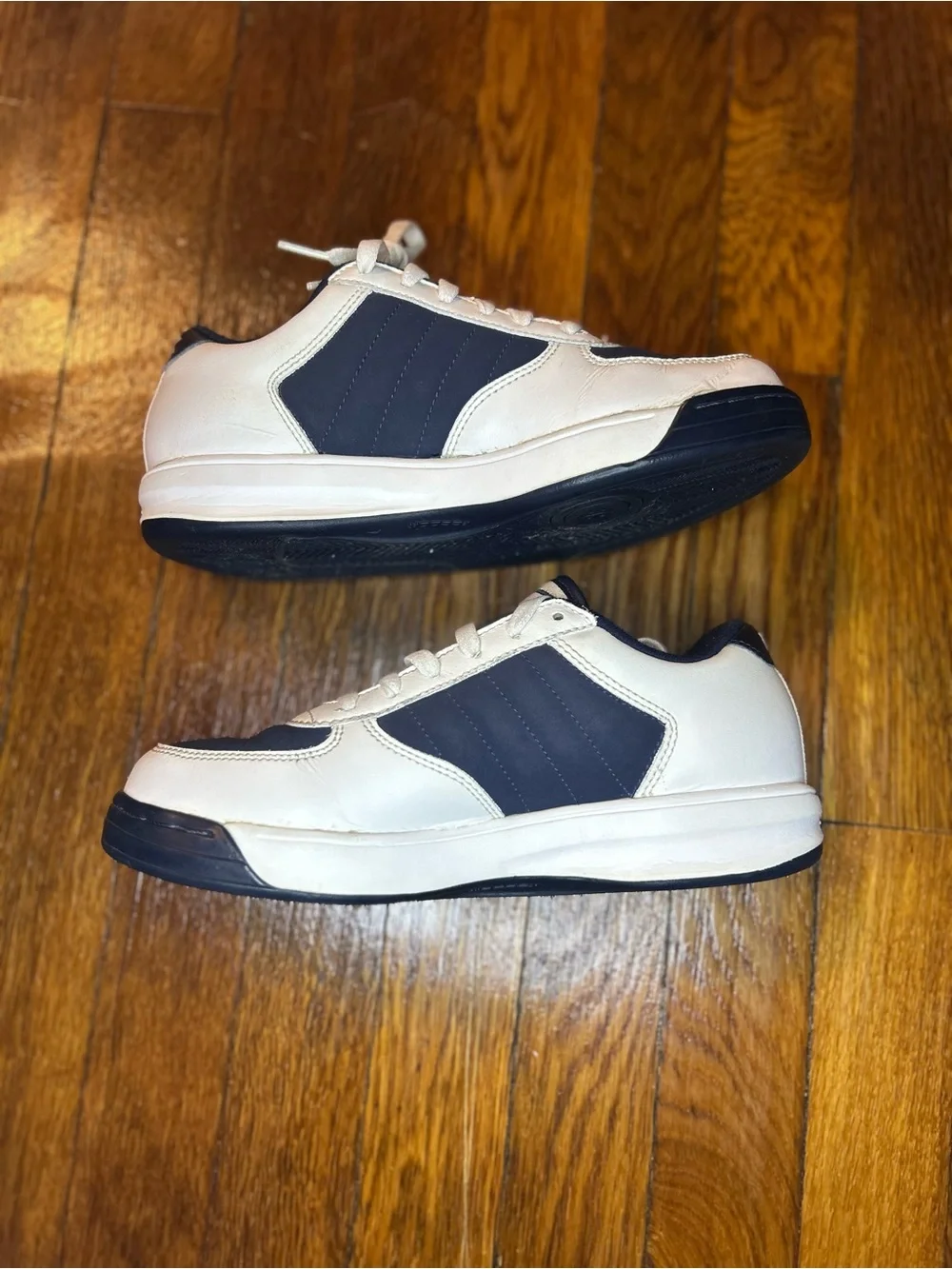Reebok S. Carter Jay Z Men’s White and Navy Casual Sneakers